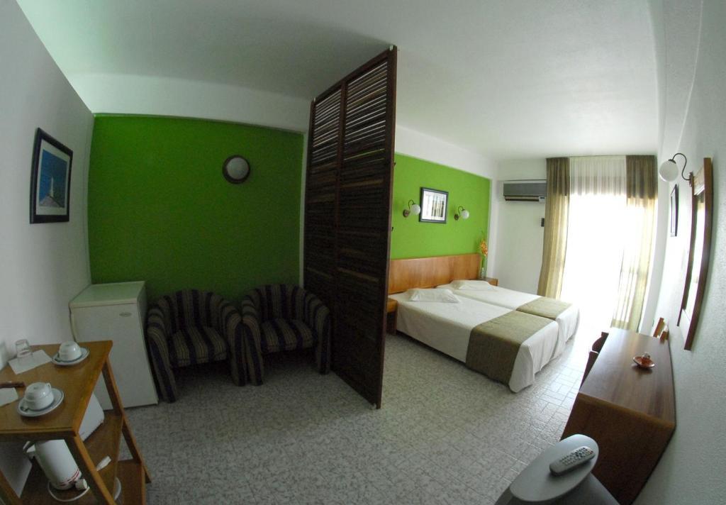 Edificio Novo Rosamar Al Hotel Silves Bilik gambar